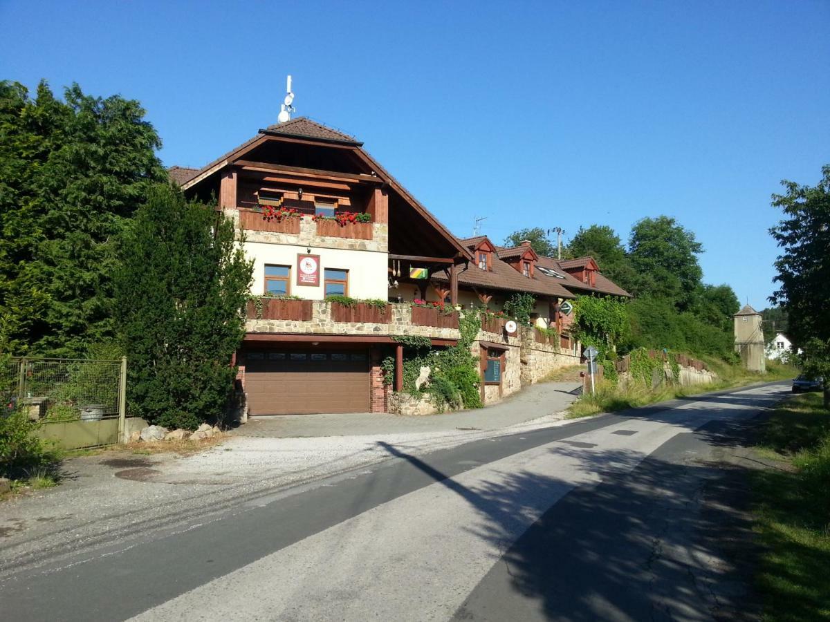 Ubytovani Steak-Hredle Buitenkant foto